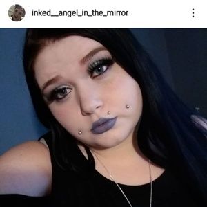 Meet your Posher, Mila